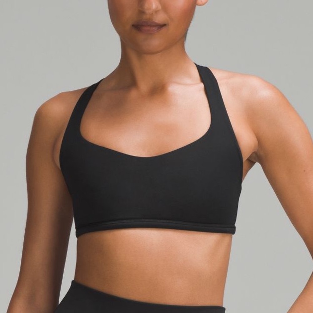 Lightly worn Lululemon free to be wild sports bra